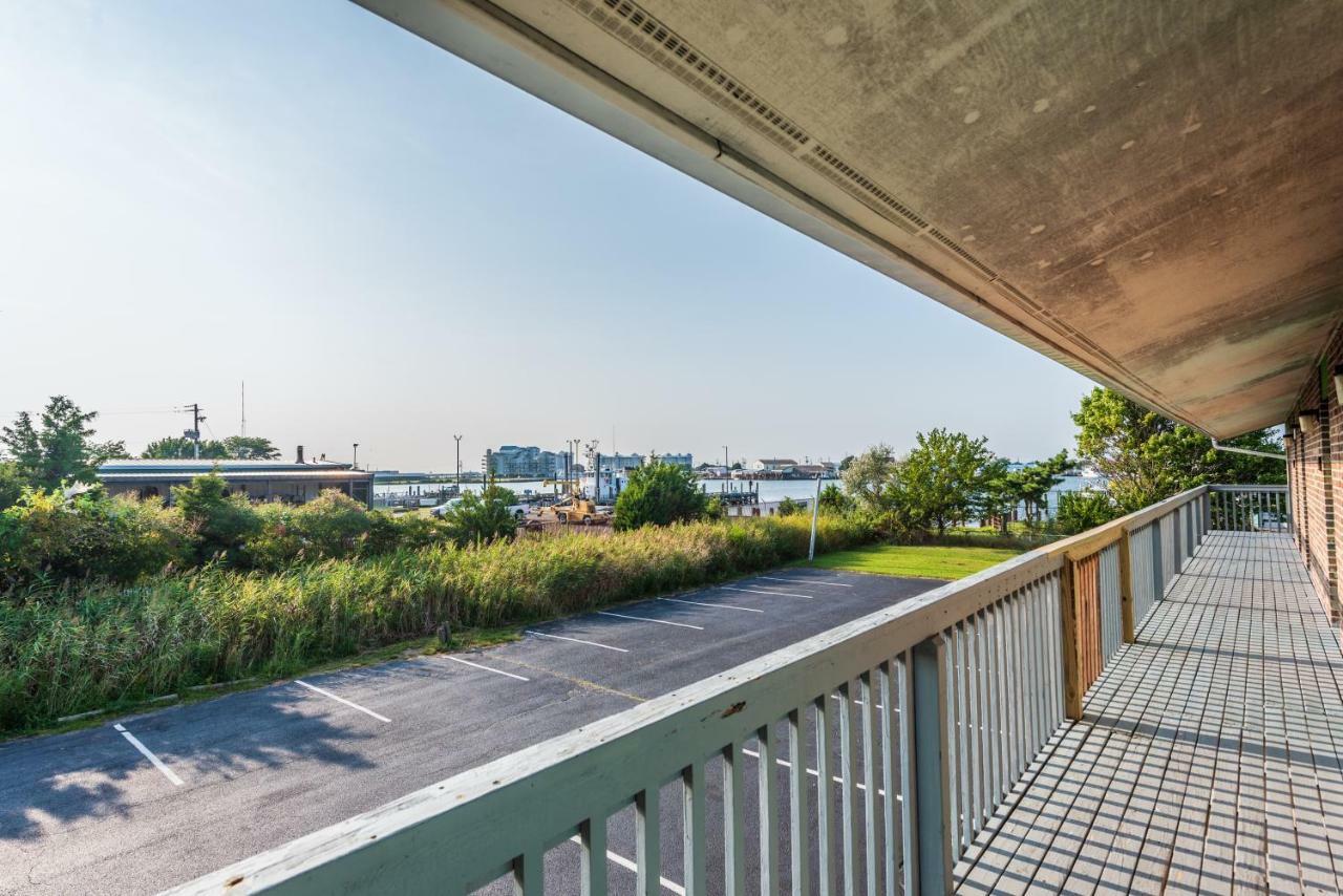 Rodeway Inn At Somers Cove Marina Крисфілд Екстер'єр фото