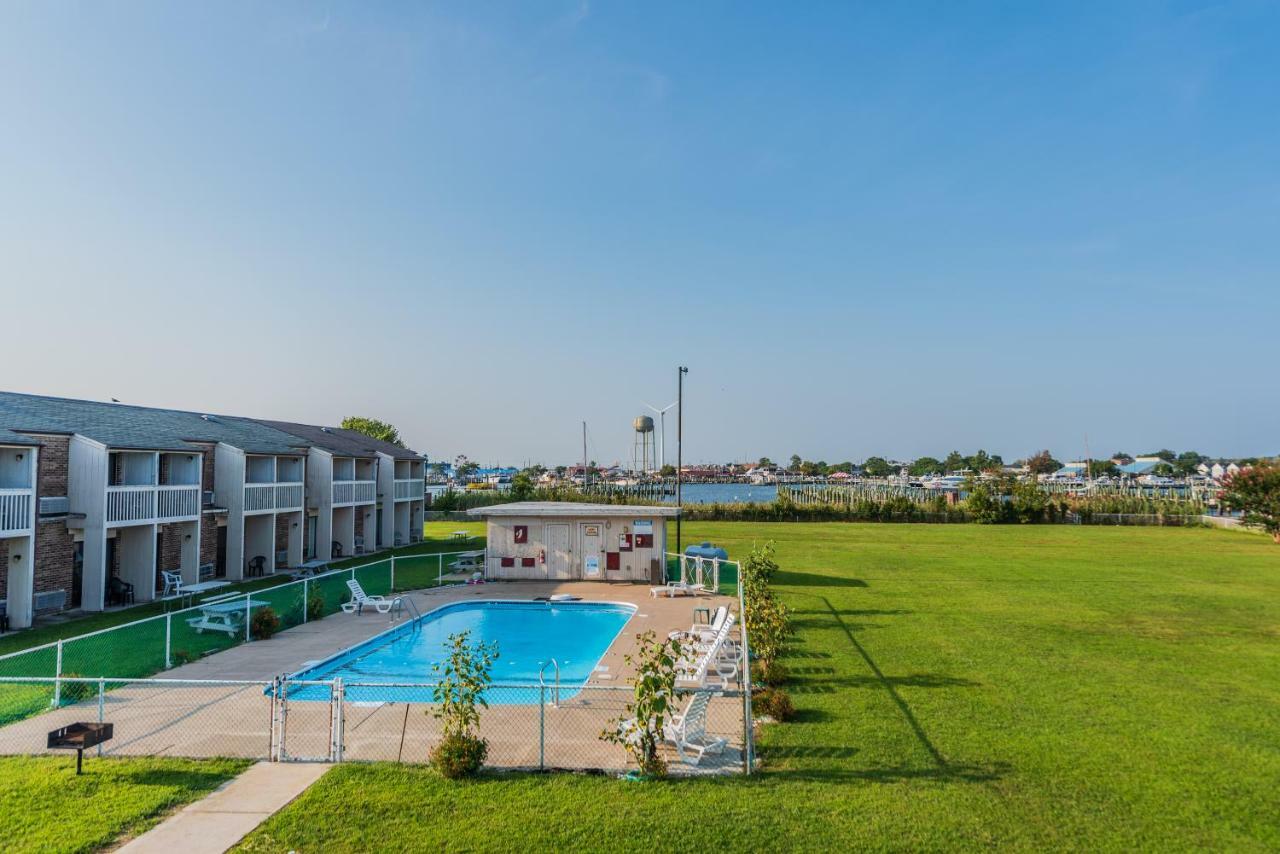 Rodeway Inn At Somers Cove Marina Крисфілд Екстер'єр фото